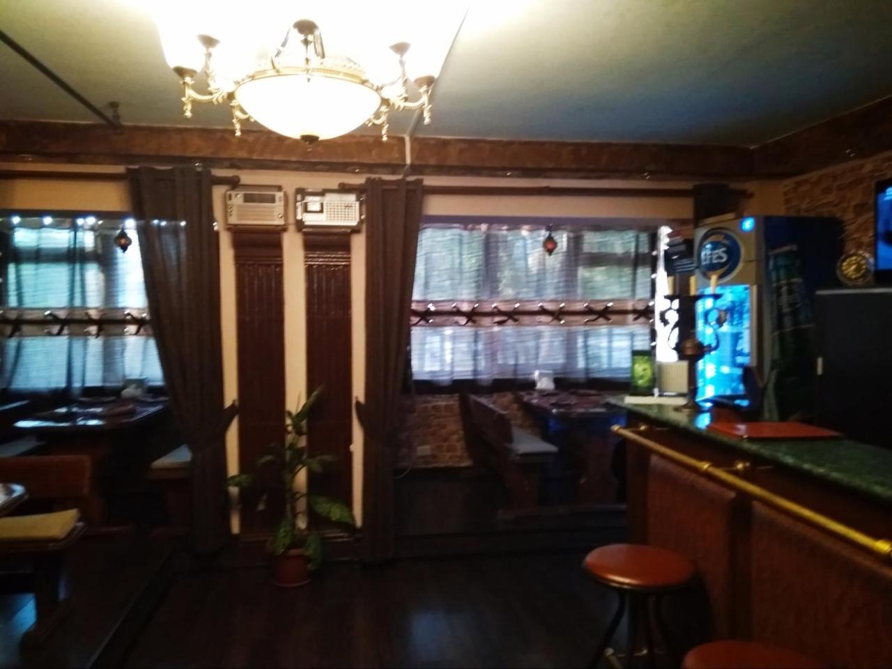 Hotel Zelenaya Aktau  Bagian luar foto