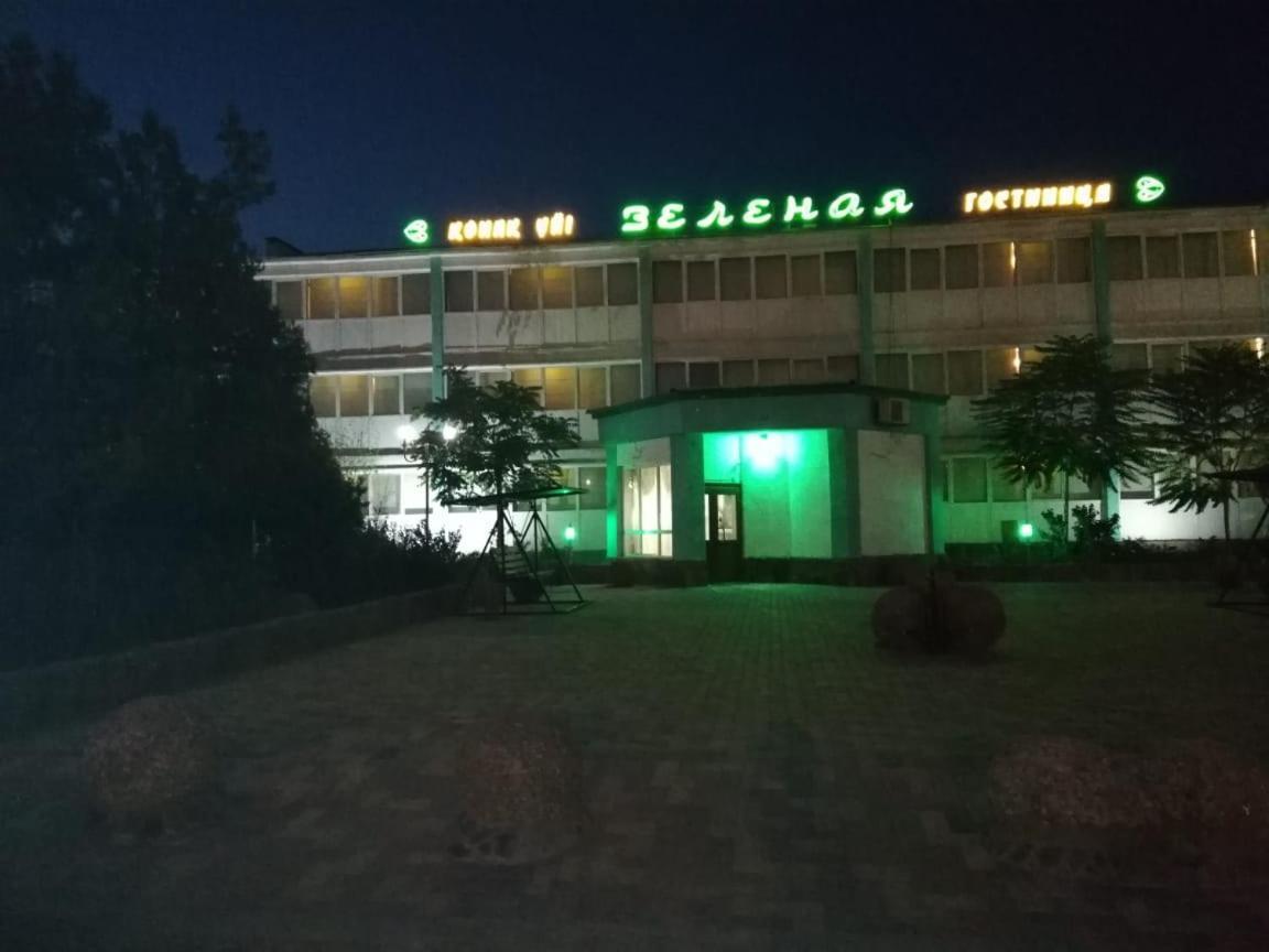 Hotel Zelenaya Aktau  Bagian luar foto